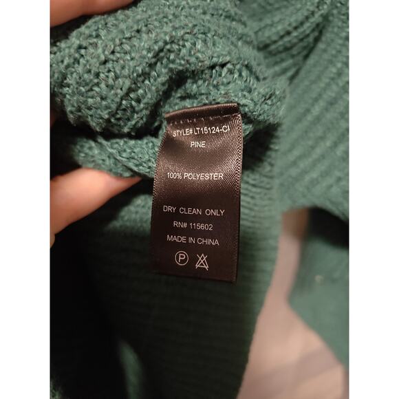 Lush Emerald Green Square Neck Dolman Sleeve Oversized Cropped Sweater Size L - Picture 7 of 7